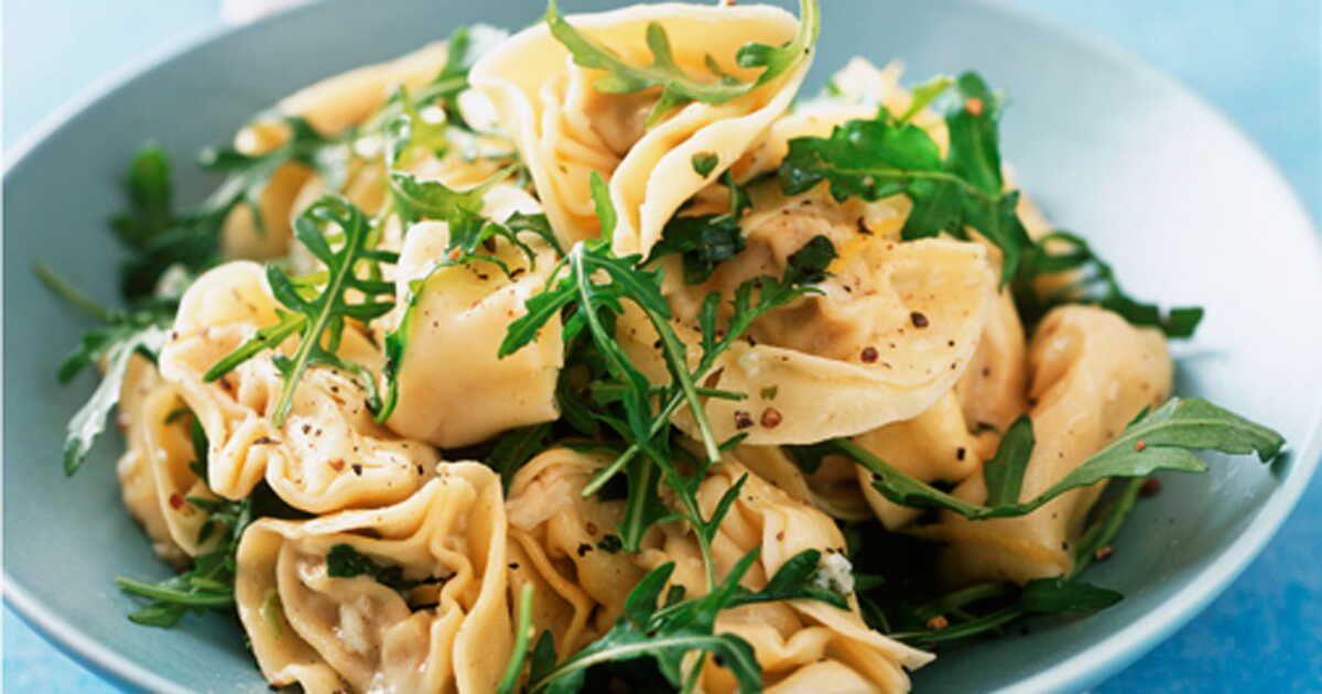 découvrez la délicatesse des tortellinis à la ricotta et aubergine