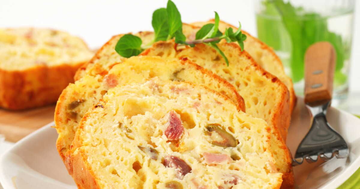 Des cakes apéritifs variés en un clin d'œil