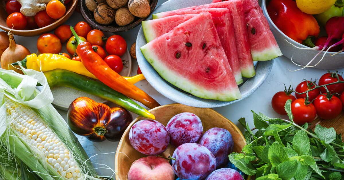 Été et intestinal : les fruits et légumes qui apaisent vos digestions