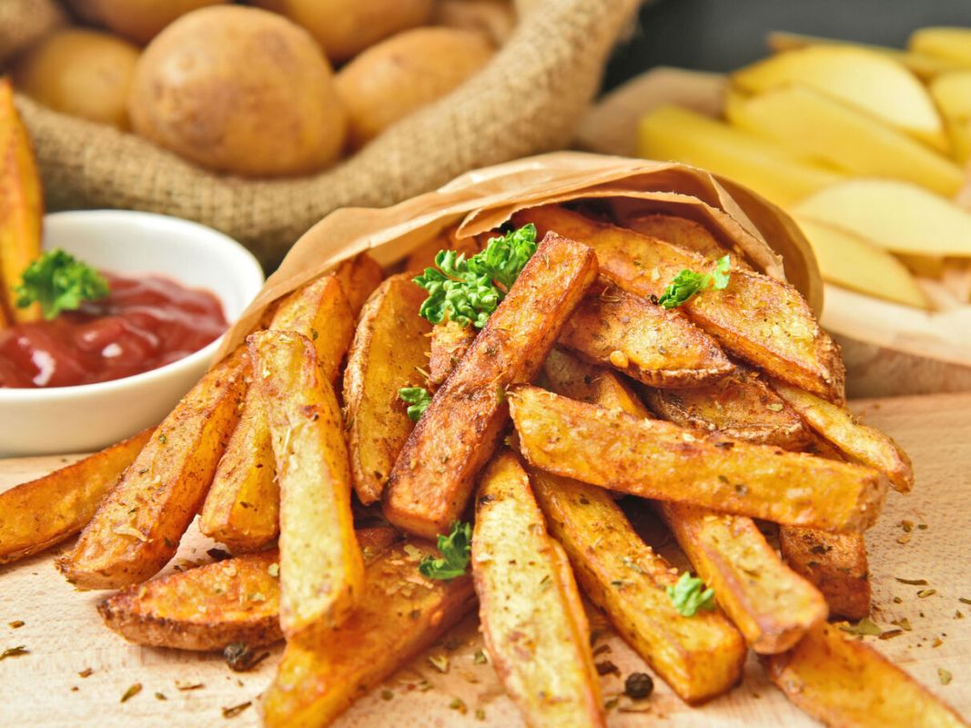 Pourquoi nous aimons tant les frites ? La science dévoile son secret !