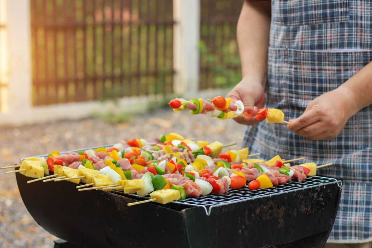 Barbecue : l'indice à ne pas négliger avant de cuire votre viande