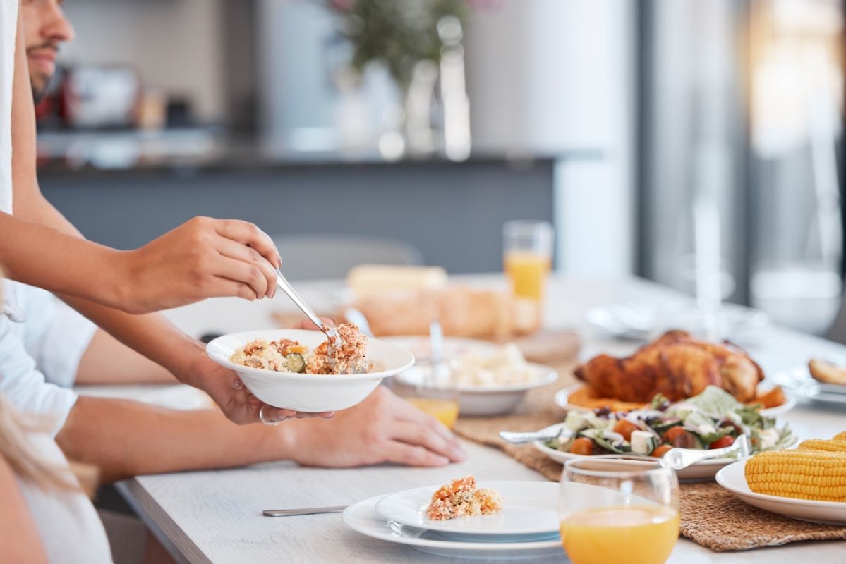 Attendre entre les repas : les secrets des experts en nutrition