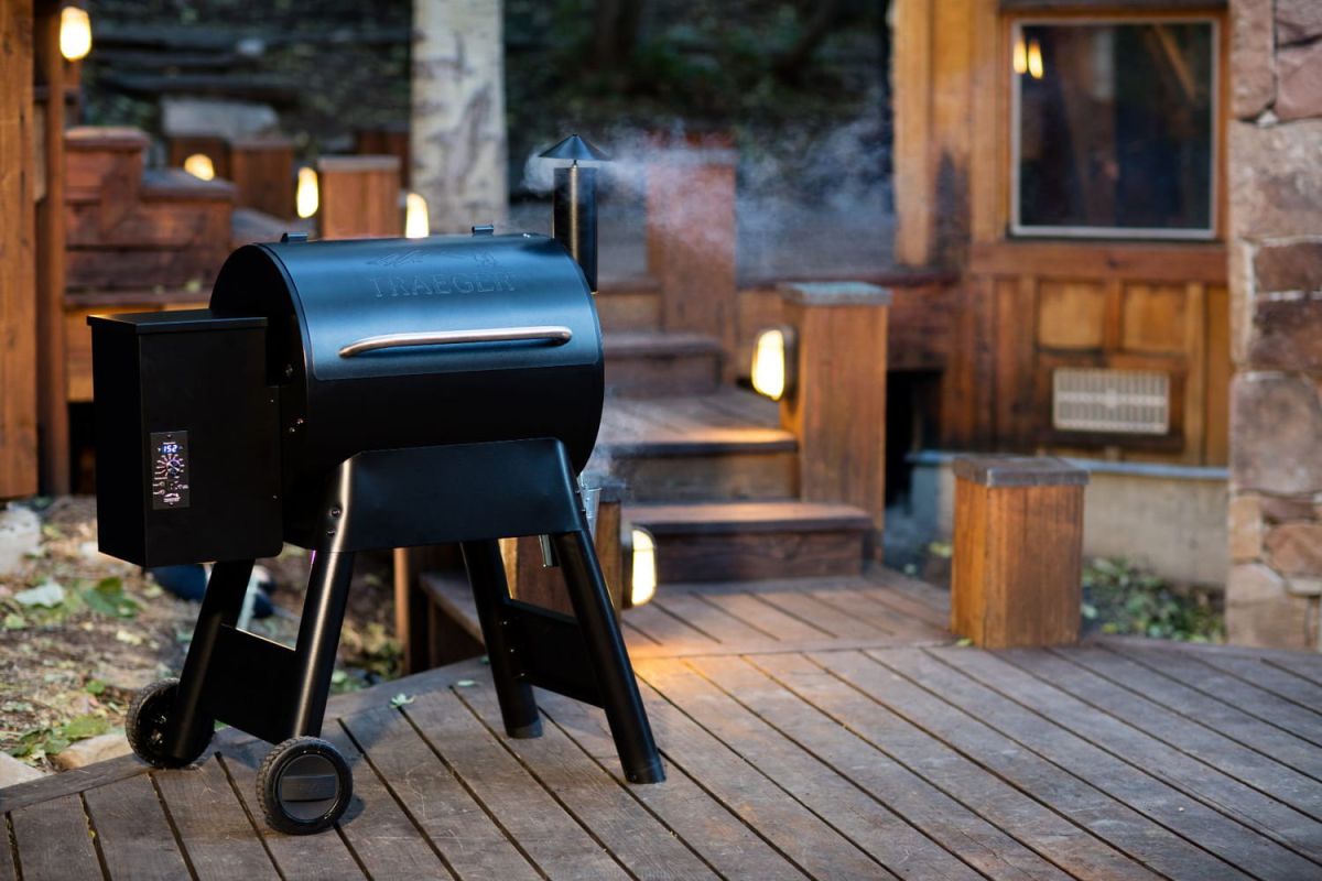 Participez et gagnez un barbecue à pellets Traeger ce mois-ci